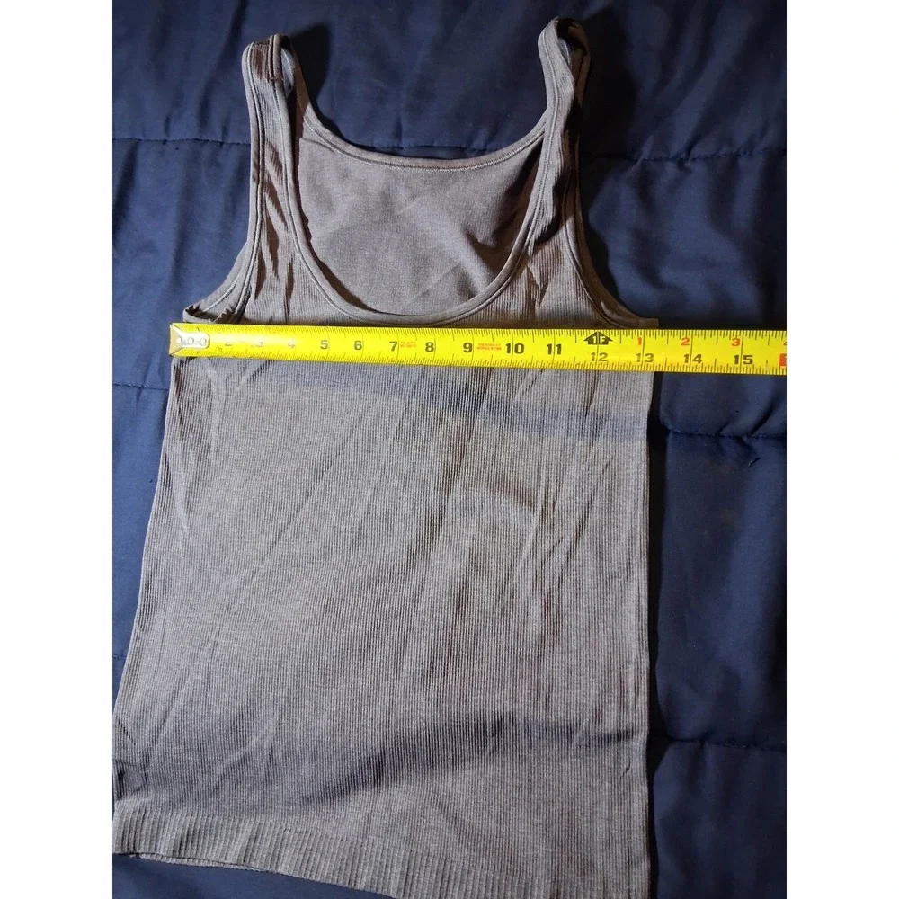 Lululemon Tank Top‎ Size S Purple Base Layer